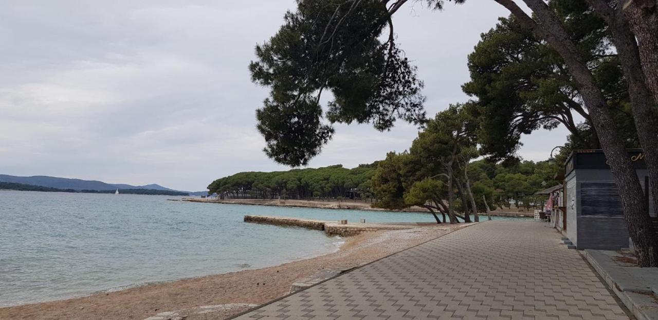 Mobile Home Biograd Na Moru Gapi House Exterior foto