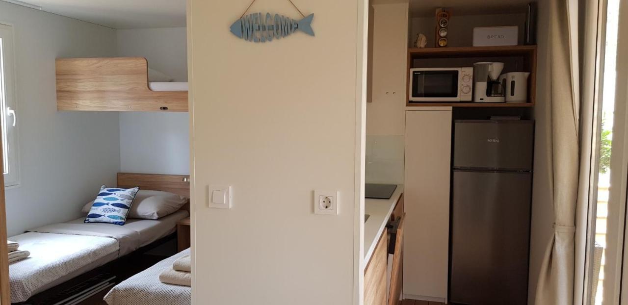 Mobile Home Biograd Na Moru Gapi House Exterior foto